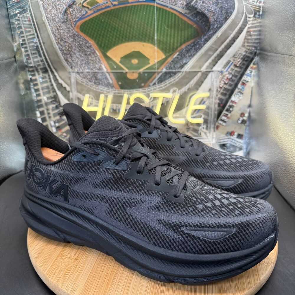 Hoka One One Clifton 9 ‘Triple Black’ Men’s Size 13D